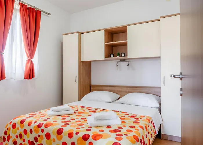 Apartment Krslovic *