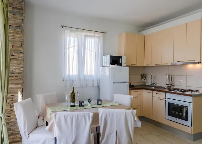 Krslovic 公寓 普利拉卡